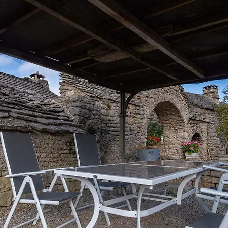 Holiday home La Bastide 2/4 Personnes A Sauveterre